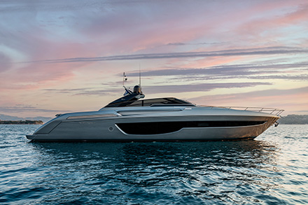 Yacht Riva 76' Bahamas Super