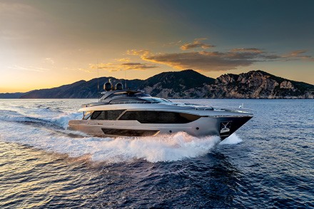 Yacht Riva 112' Dolcevita Super New