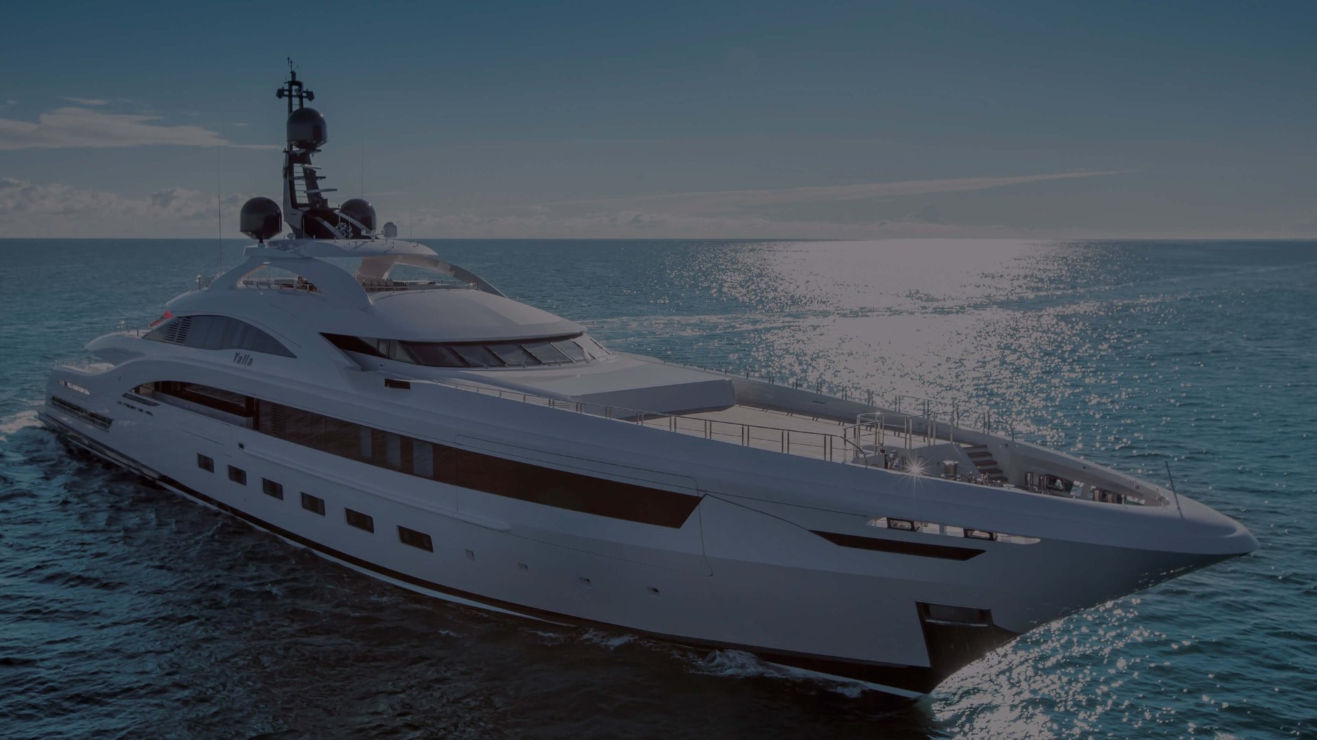 who owns yalla yacht