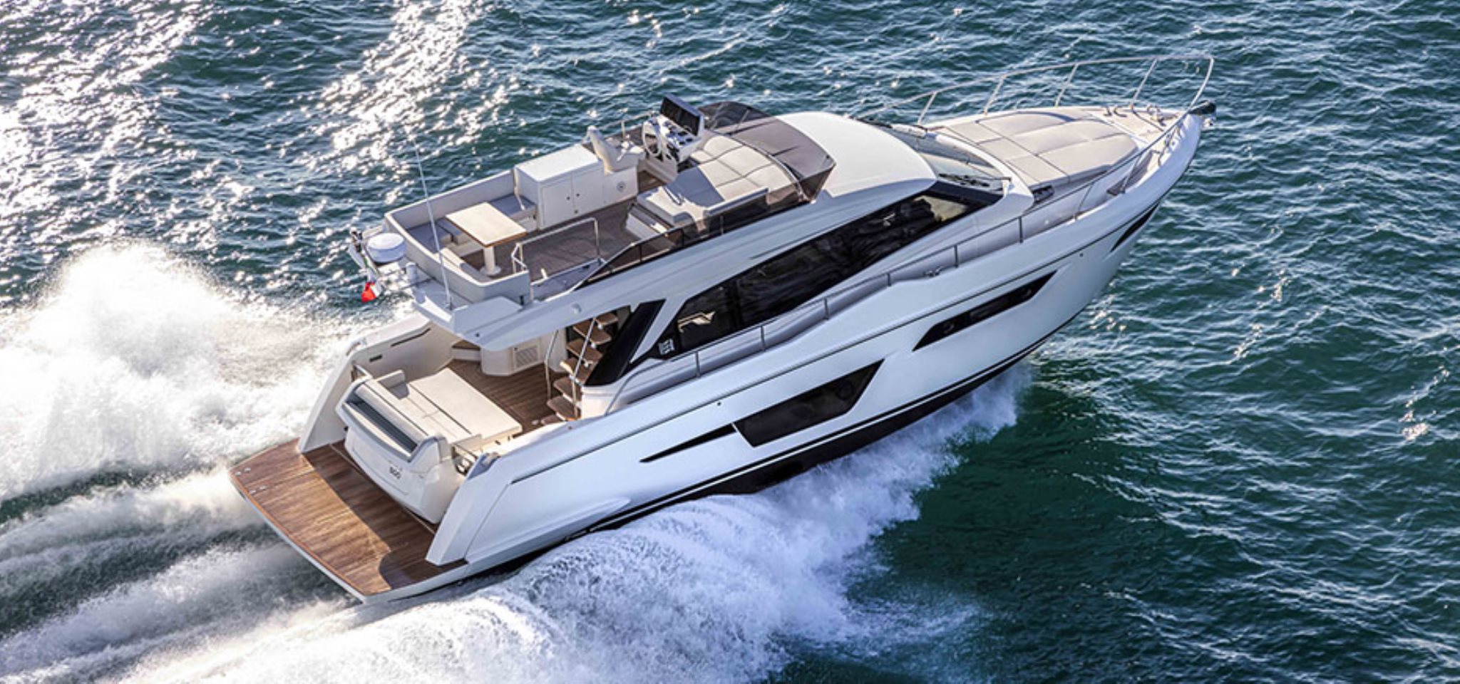 flybridge yacht kaufen