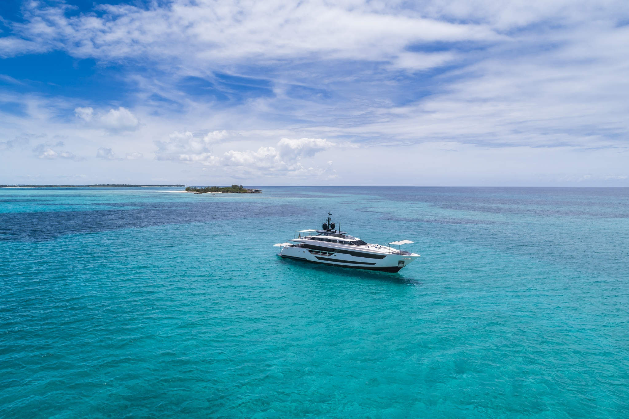Custom Line 120' - external 13