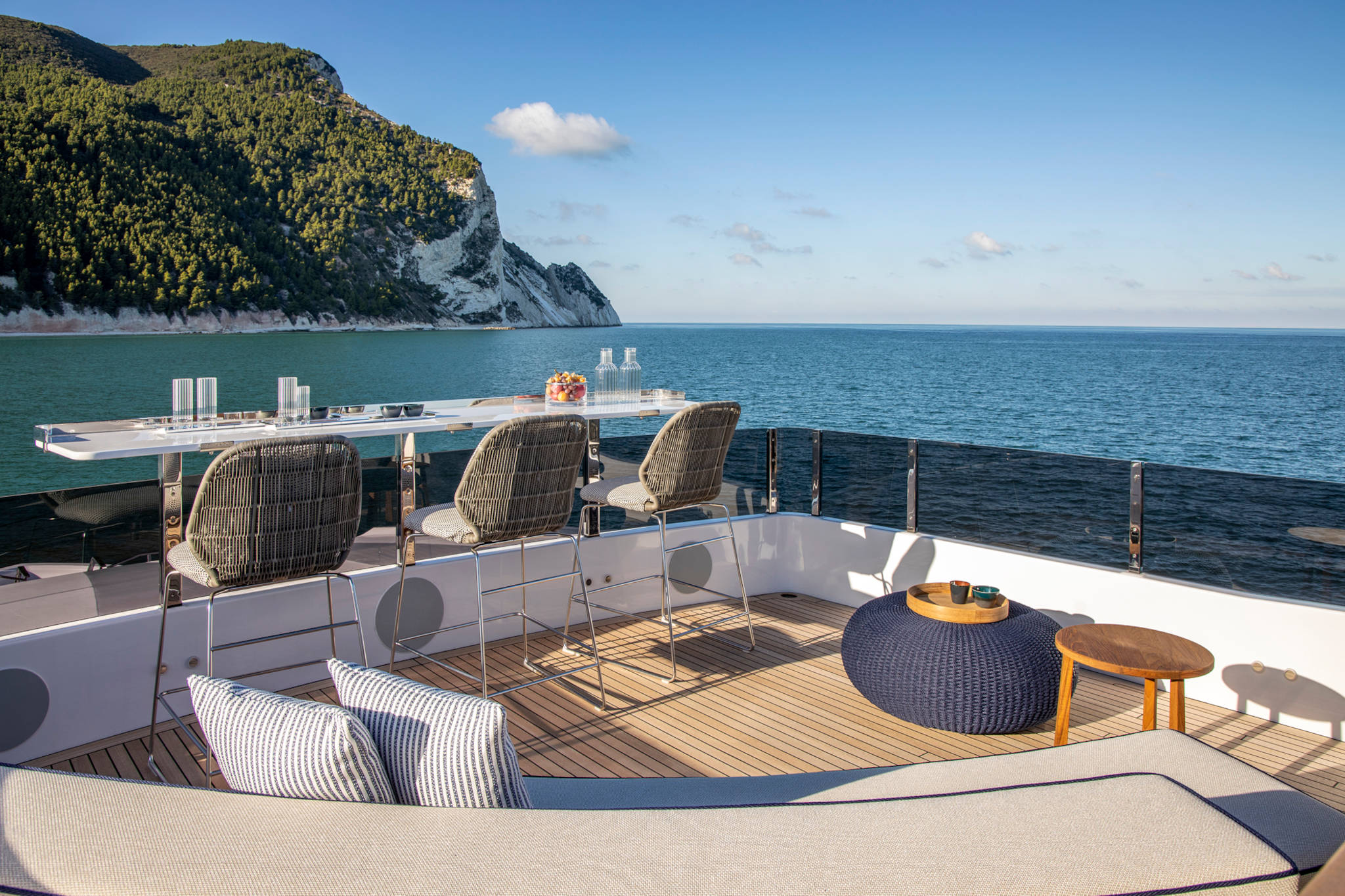 Custom Line Navetta 30 - internal 16