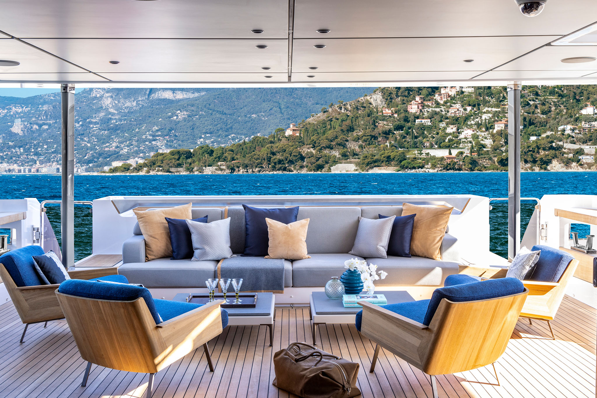 Custom Line 140' - internal 2