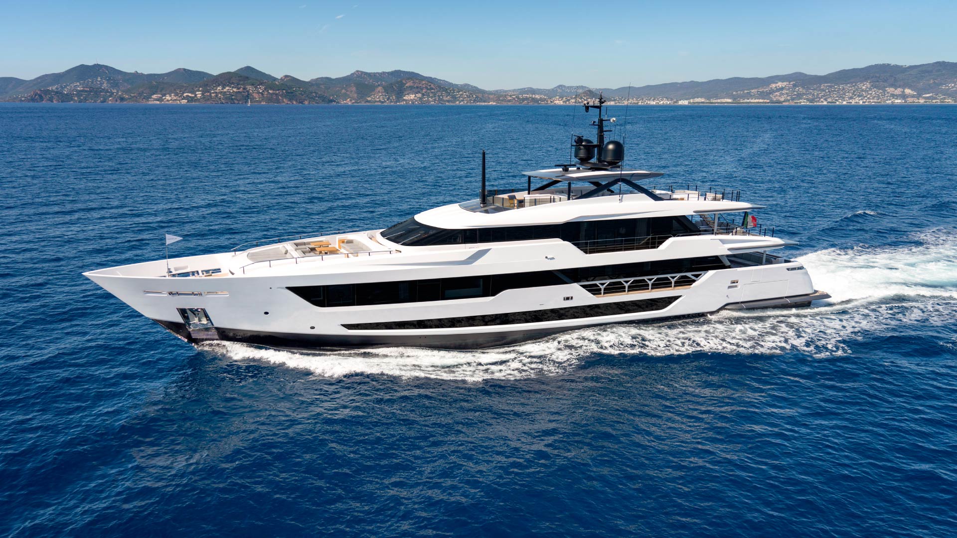 Custom Line 140' - Luxury Mega Yachts | Custom Line