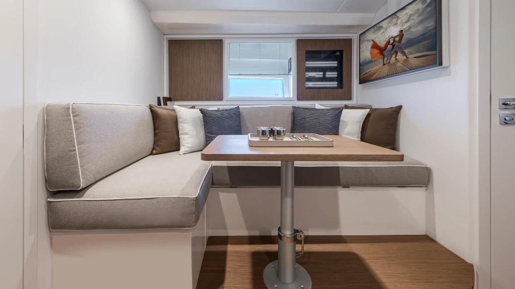 Itama 45RS - Gallery - Inside - 0