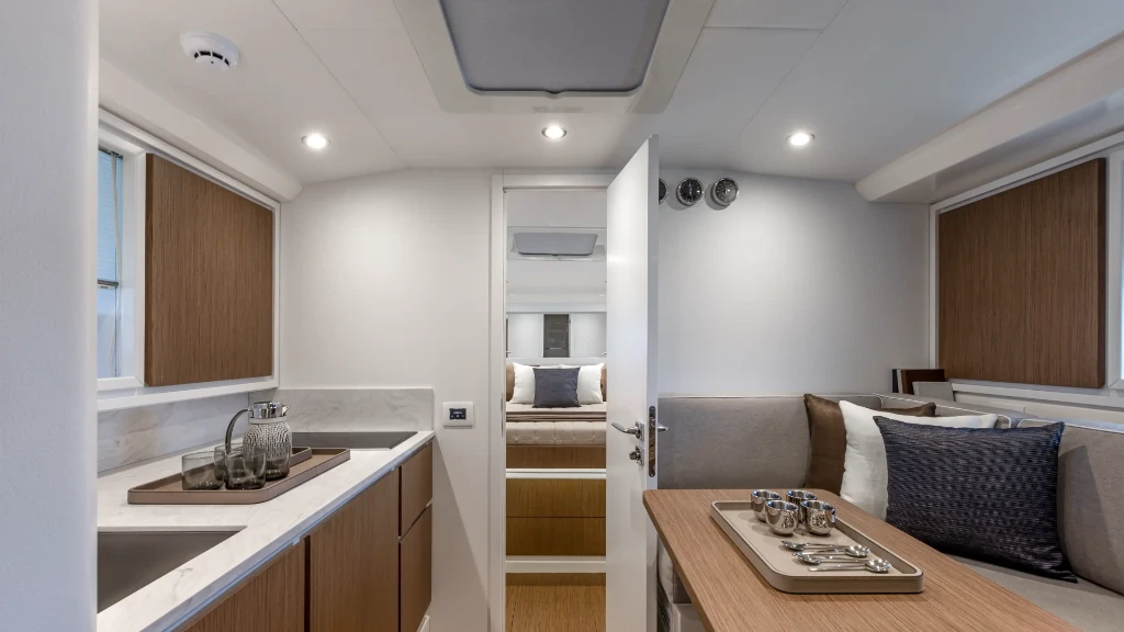 Itama 45RS - Gallery - Inside - 2